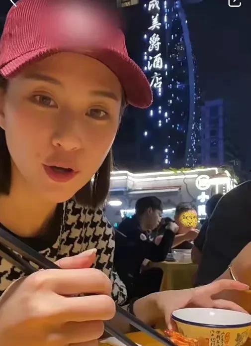 大爆料吃瓜明星微博,明星微博背后的惊人爆料